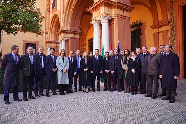 FCC Construcción presente en la firma del convenio de la Línea 3 del Metro de Sevilla