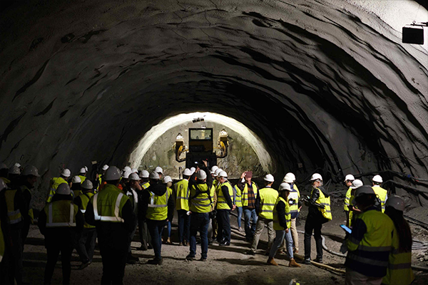 El Presidente del Gobierno de Canarias visita el proyecto “Anillo Insular de Tenerife” (Canarias)
