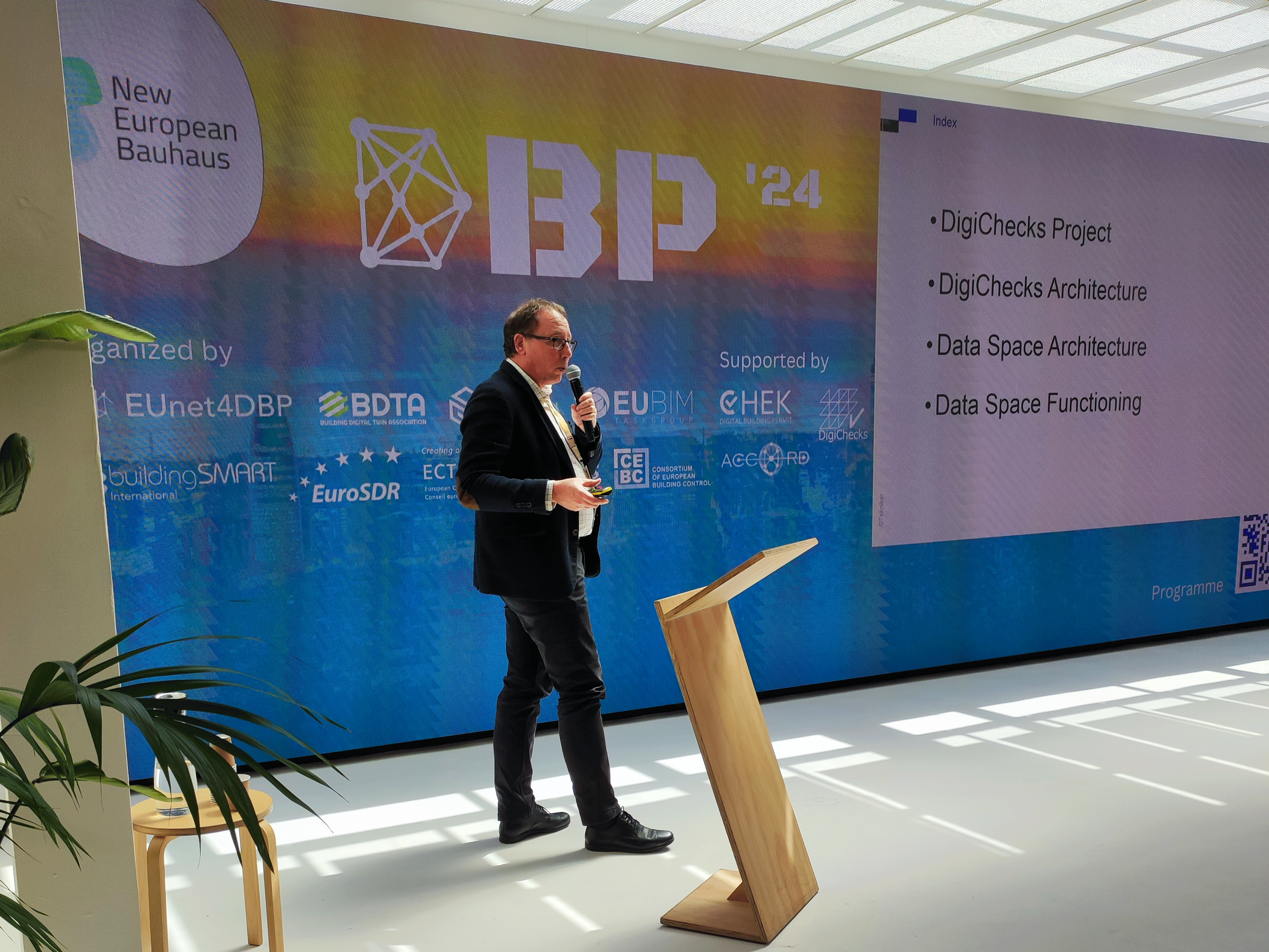 El proyecto europeo DigiChecks presente en las conferencias BDTIC y DBP’24 celebradas en Barcelona