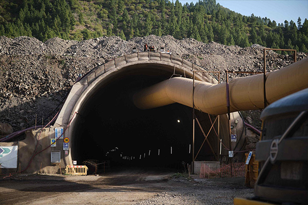 FCC Construcción finaliza el calado del segundo túnel de Erjos (Tenerife)