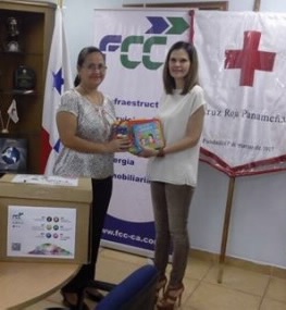 FCC Construcción Central America donates books to the Panamanian Red Cross