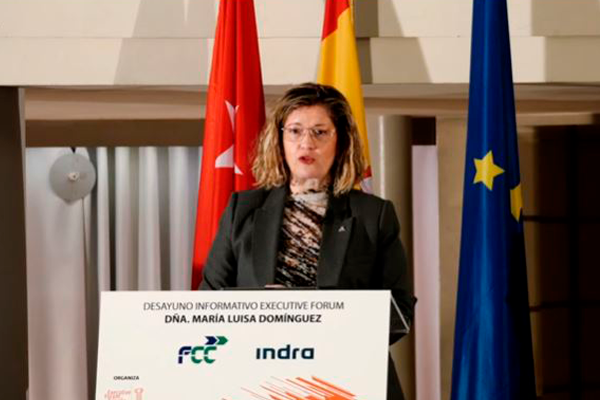 FCC Construcción patrocina desayuno informativo con la presidenta de ADIF
