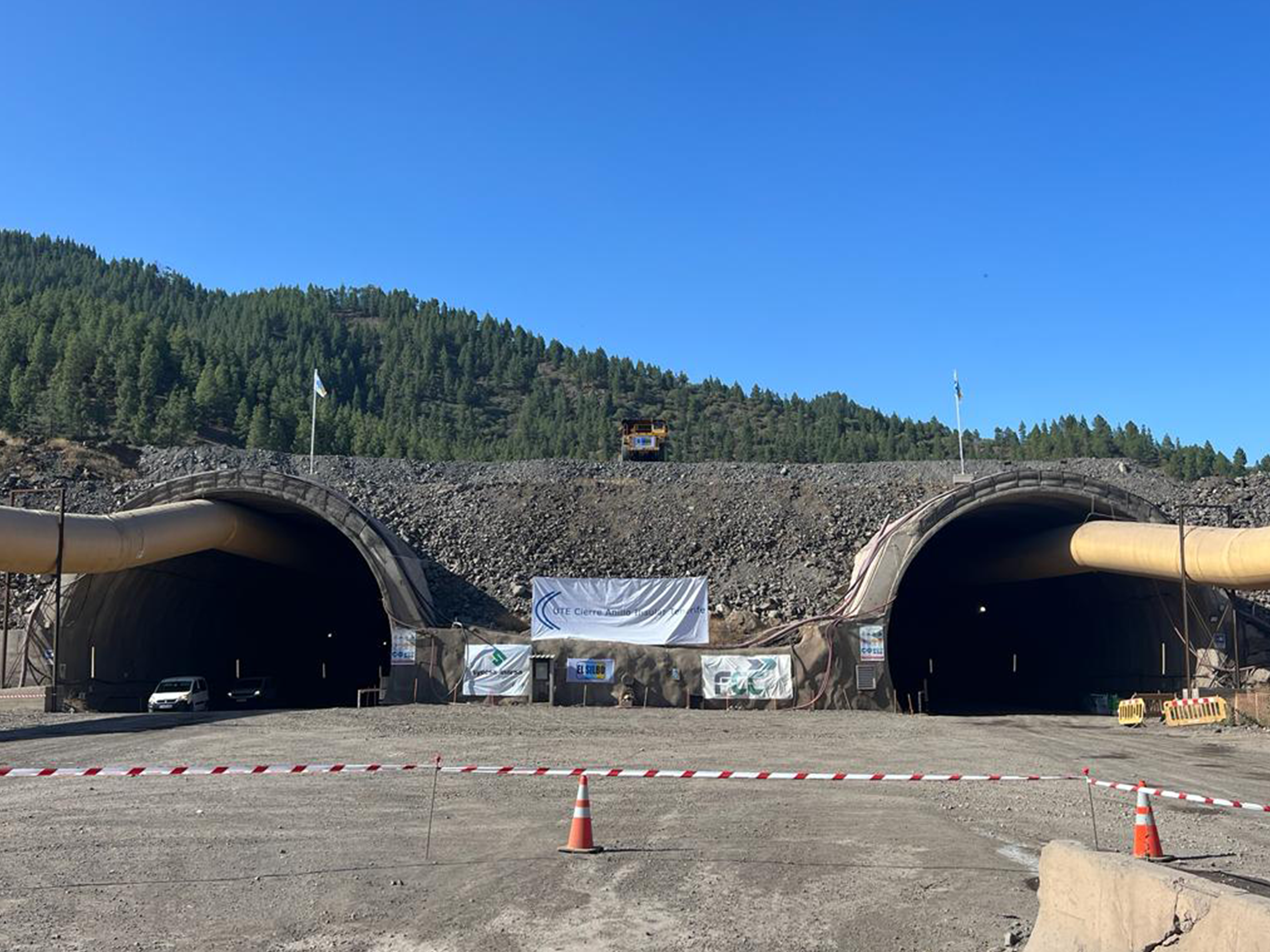FCC Construcción finaliza la excavación de uno de los tubos del túnel de Erjos (Tenerife)